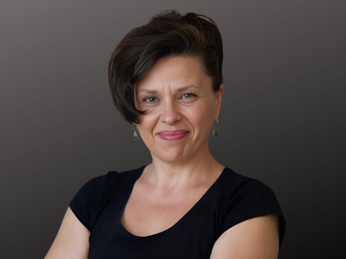 Gabriela Oltean, Founder of Delicious Raw