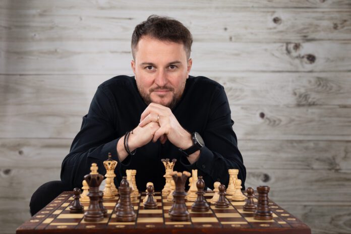 Robert Trandafir, founder of the Zeph agency and business mentor