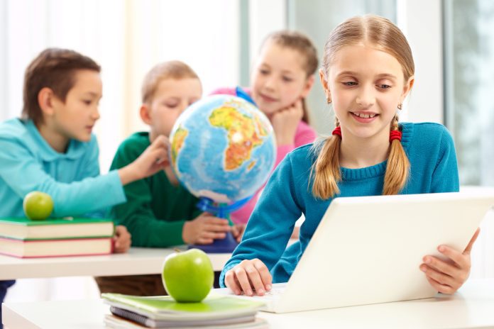 Association for Values in Education: A Decade of Changes while Reshaping Romanian Schools