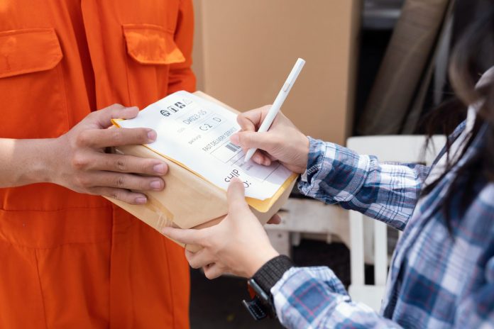 Romania Plans New Environmental Tax for Packages from Non-EU Platforms