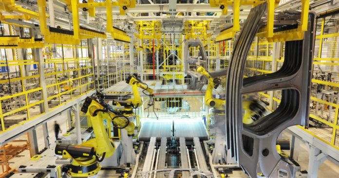 Hyundai temporarily halts Czech production amid weak demand