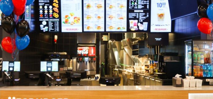Finnish Burger Chain Hesburger Opens Its 13th Restaurant in Romania, Eyes Expansion to Galați