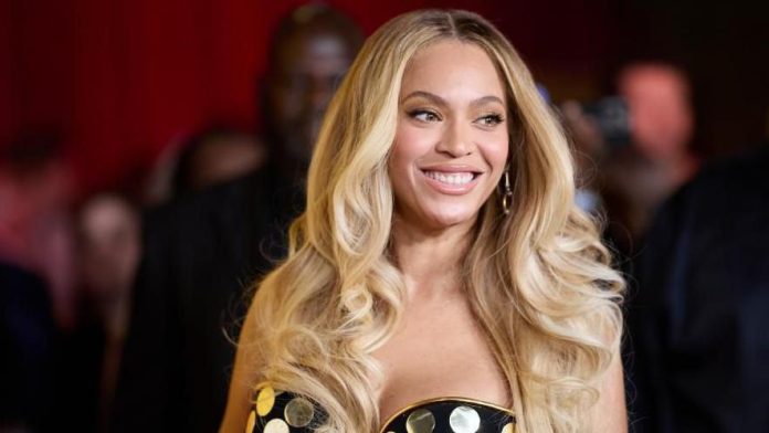 Beyoncé officially becomes a billionaire, Forbes reports