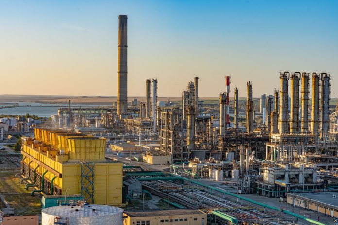 Rompetrol Rafinare to shut down production units for one month in February