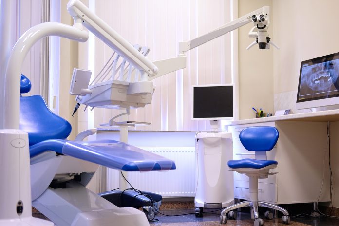 Romanian company Dental Holding expands into Greece with Memodent acquisition