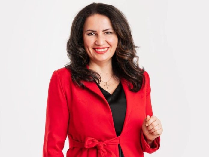 Ionela Bîrle Nedelea, Founder A Creative Hub