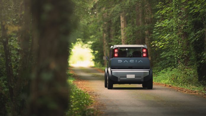 Dacia considers producing Hipster EV in China for the European market