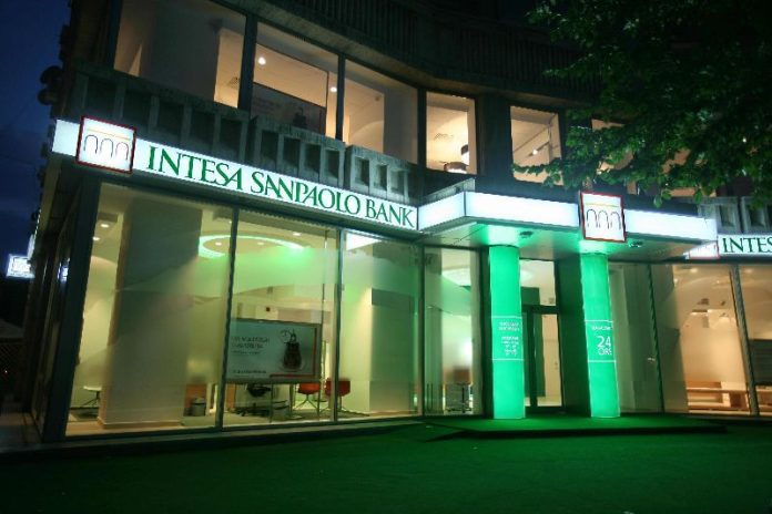Intesa Sanpaolo fined nearly €18 million in Italy over unlawful processing of customer data