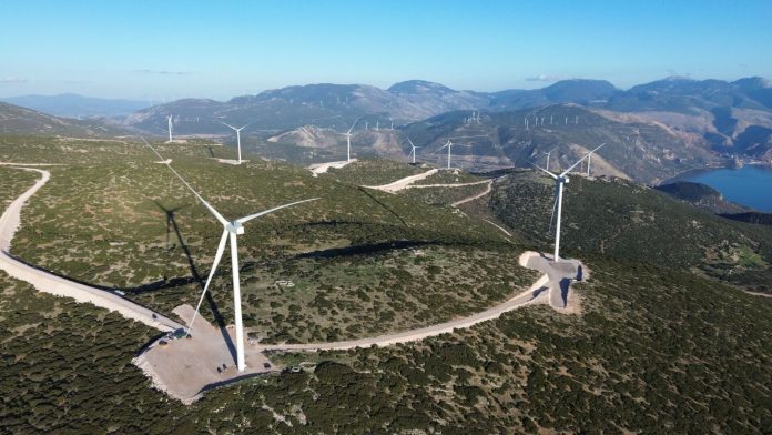PPC Group reports €450M net profit and boosts green energy investments
