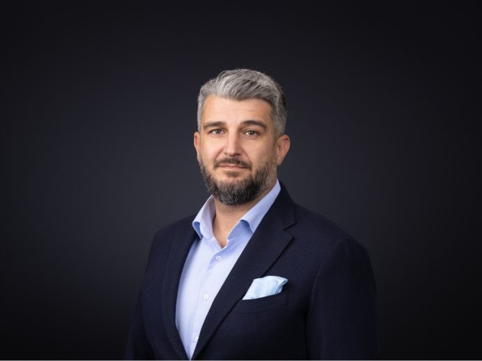 Alin Dumitru Mihăilă, Comercial Director Electrogrup